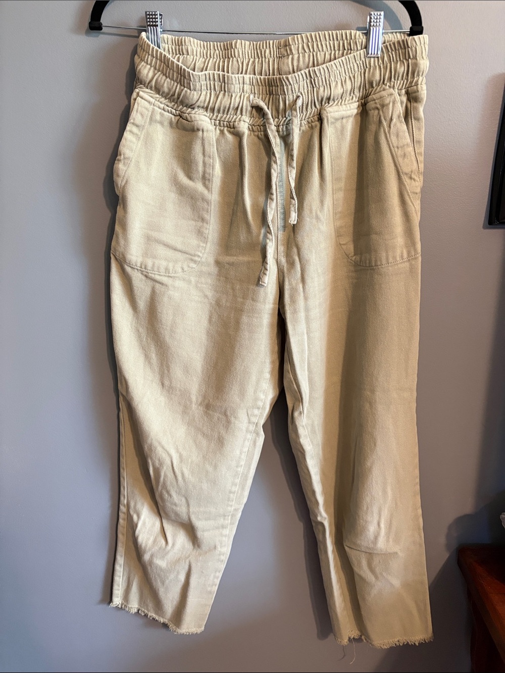 Women’s Thread & Supply Beige Drawstring Joggers